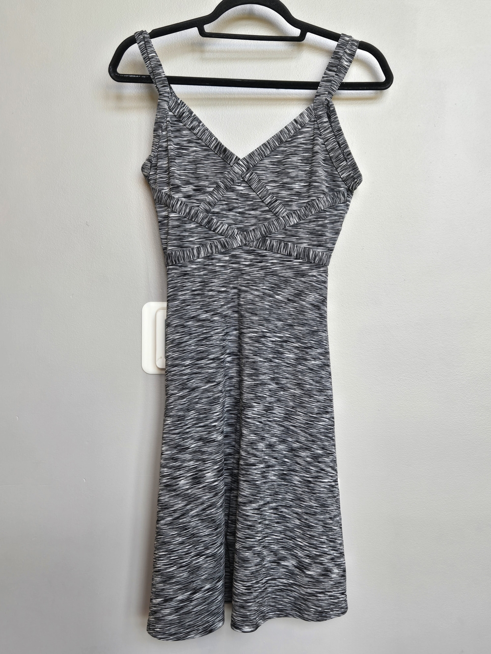 Neesha Space-Dye Strappy Fit & Flare Dress - S/M